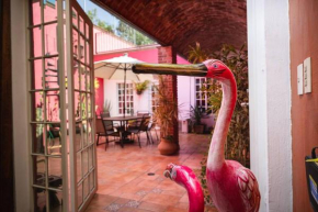 Casa Flamingos en el centro de Tlaquepaque